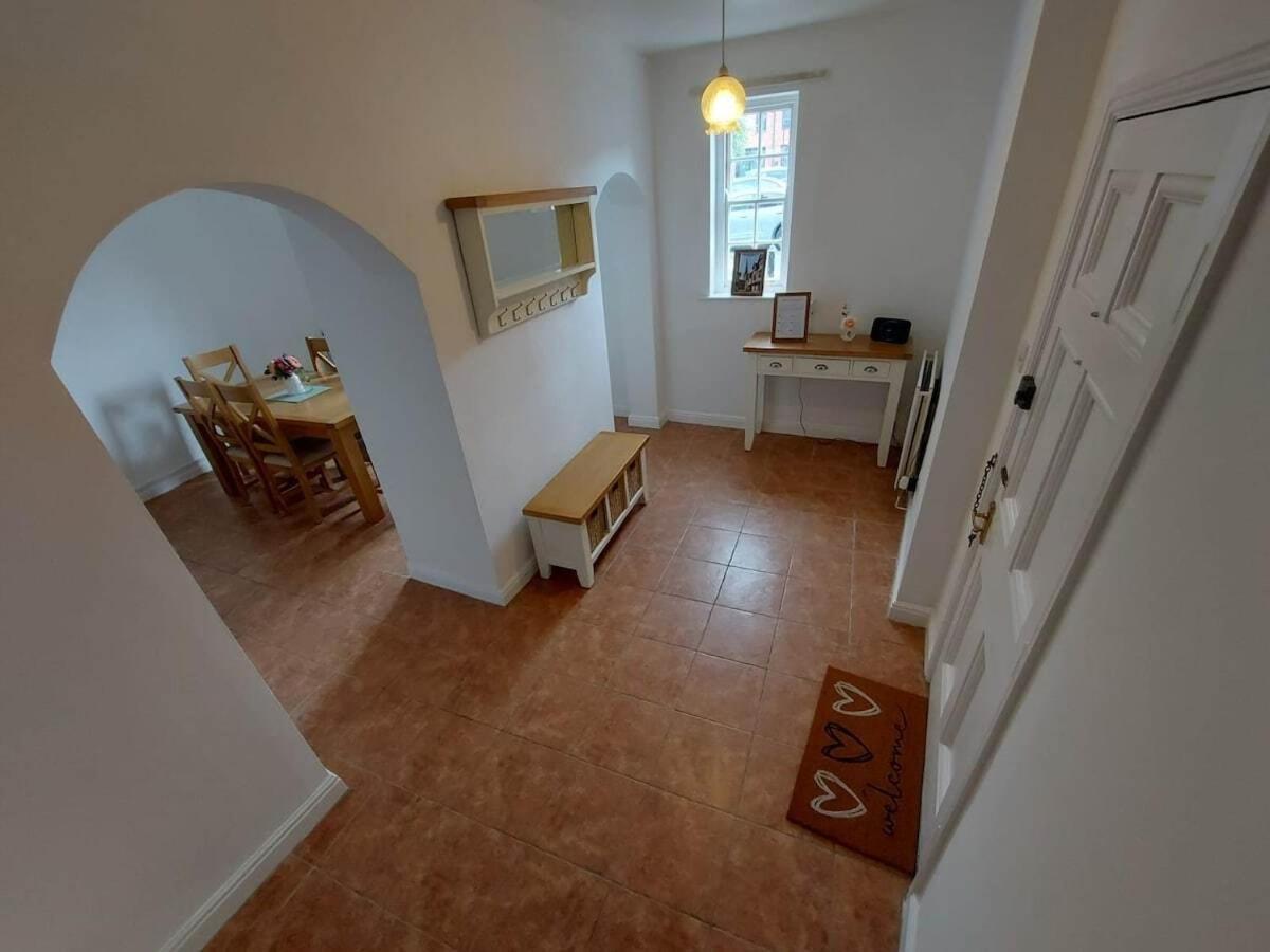 Shrewsbury Georgian Town House - Hills Lane Villa ภายนอก รูปภาพ