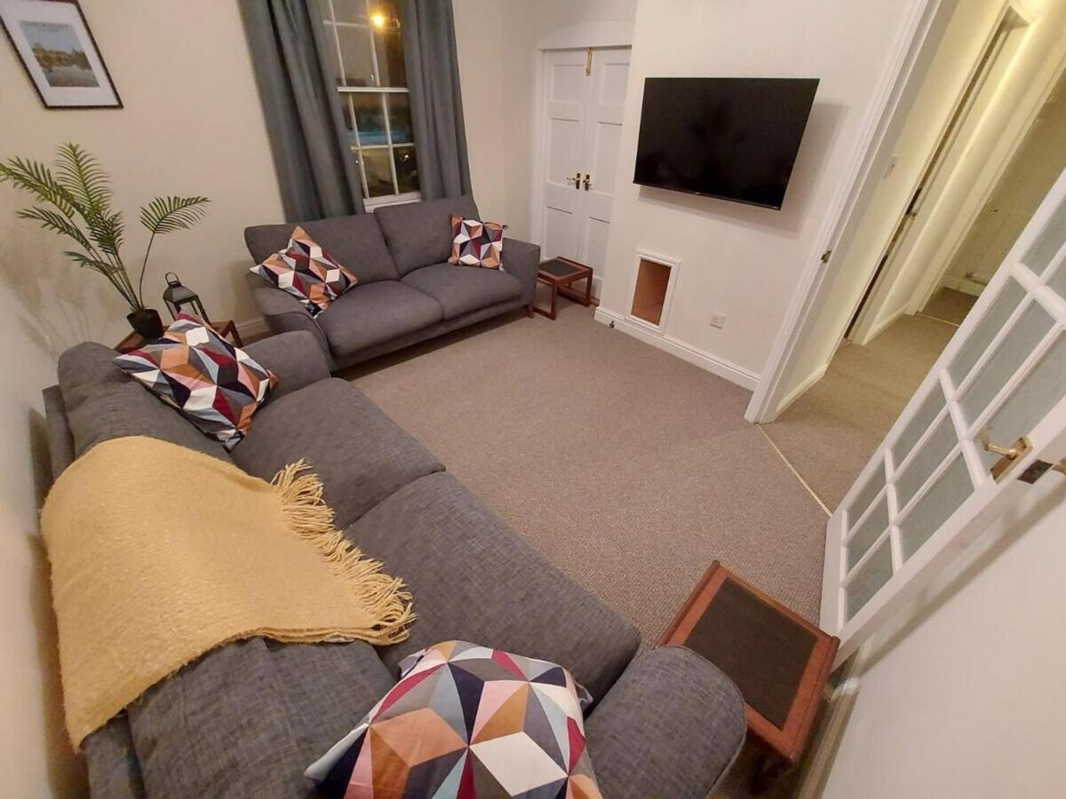 Shrewsbury Georgian Town House - Hills Lane Villa ภายนอก รูปภาพ